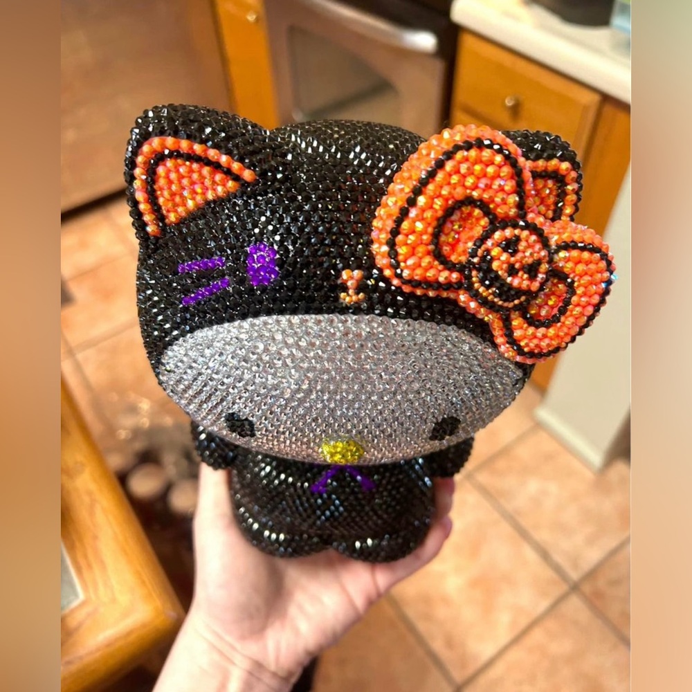 Hello Kitty Pink Skeleton & More! Please read description & look through photos! - Picture 7 of 10